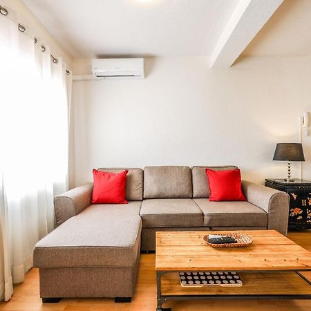 Apartamento En Plaza De Ventas Alquiler Temporal Мадрид Екстер'єр фото